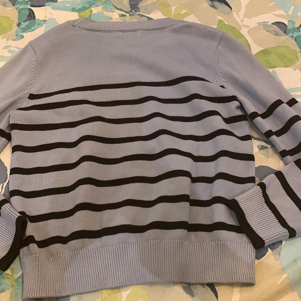 Calvin Klein sweater - Picture 5 of 5